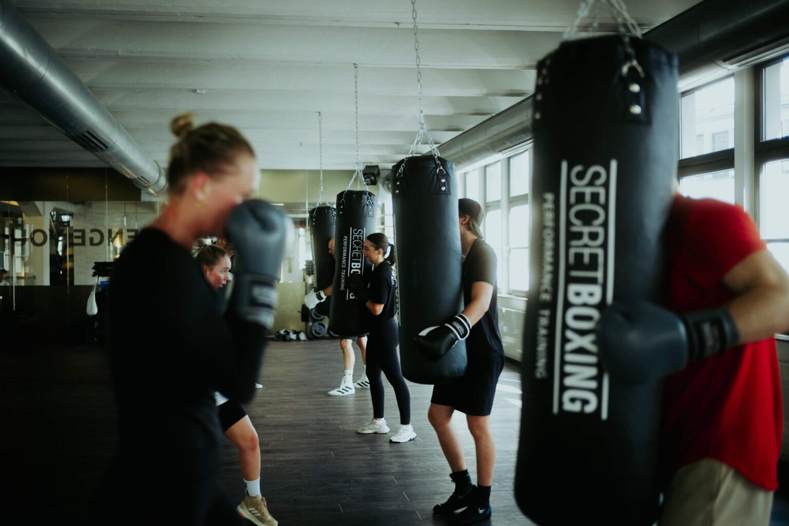 Fitness Boxing Gruppenkurs am Boxsack